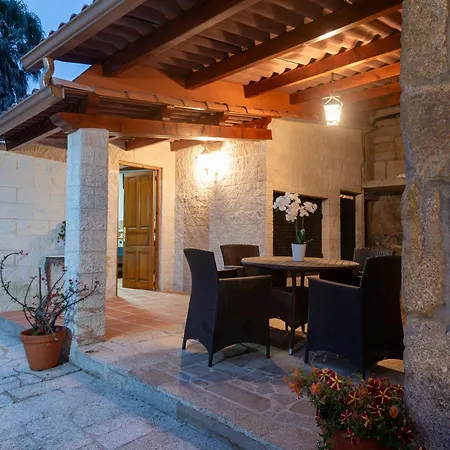 Holiday home Magarinos
